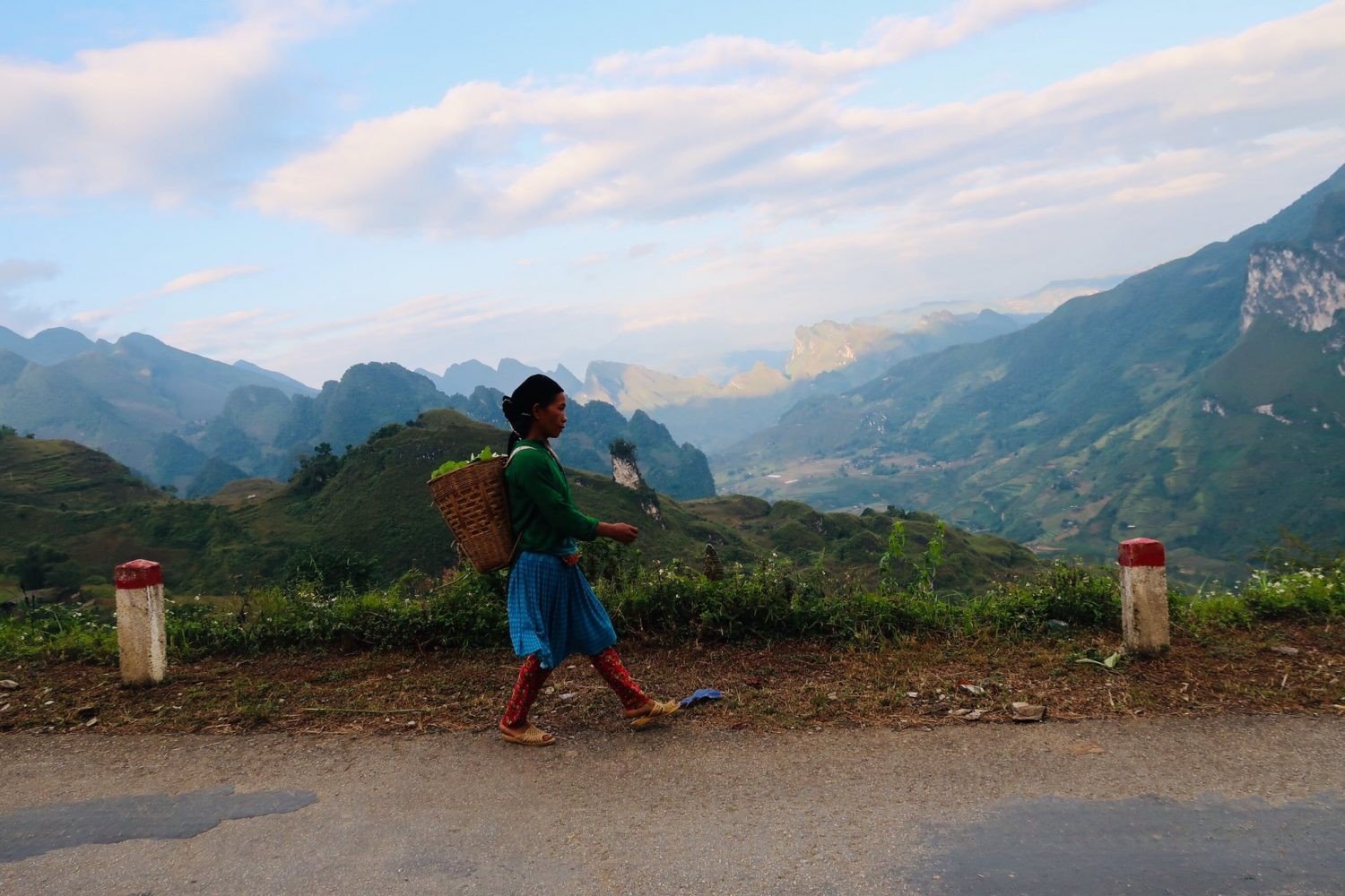 Ha Giang Walking Tour 8 Days